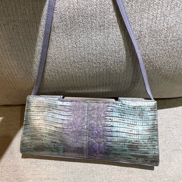 Kenneth Cole Clutch - Picture 2 of 10